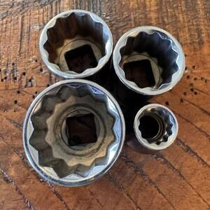 Craftsman G Series 4pc Socket Lot 1 1/16, 7/8, 13/16, 7/16 1/2" Drive 12pt